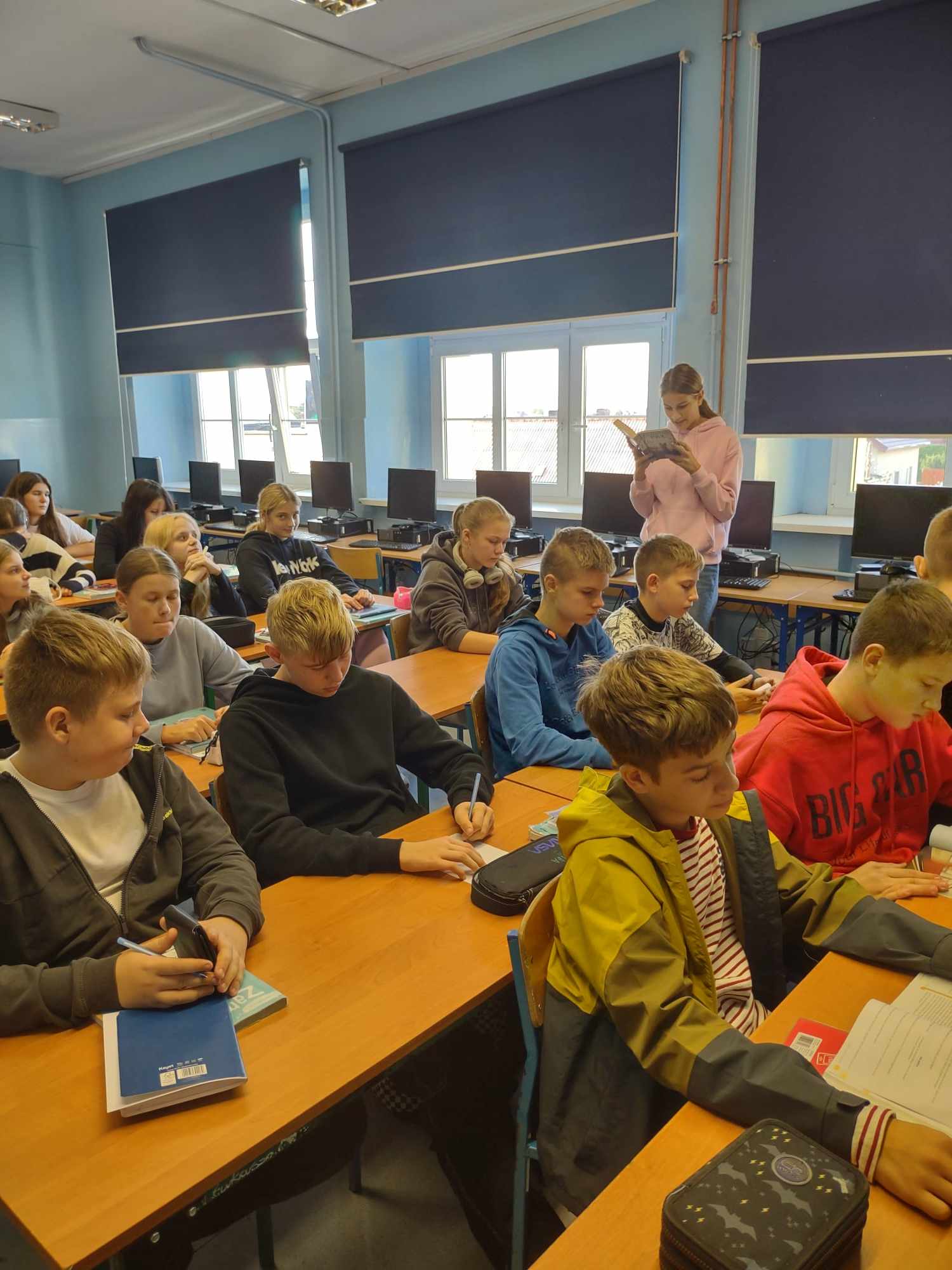 Biblioteka 2024 - Og�lnopolski Dzie� G�o�nego Czytania