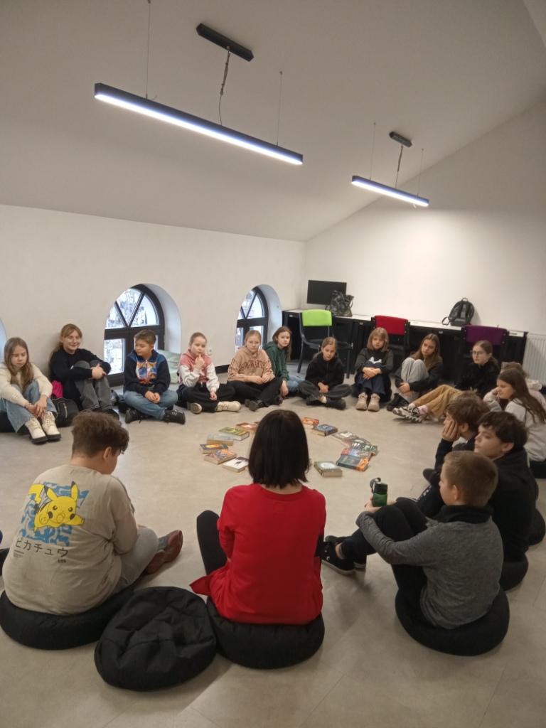 Zaj�cia integracyjne w Kamienicy Kultury 5a