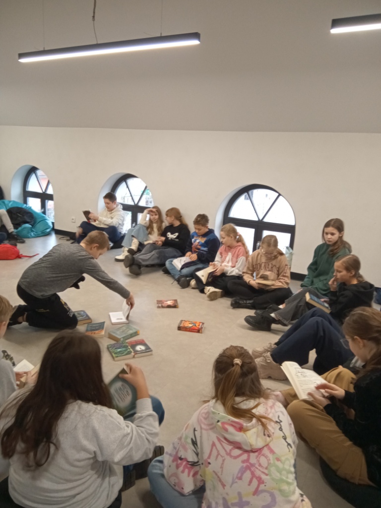 Zaj�cia integracyjne w Kamienicy Kultury 5a