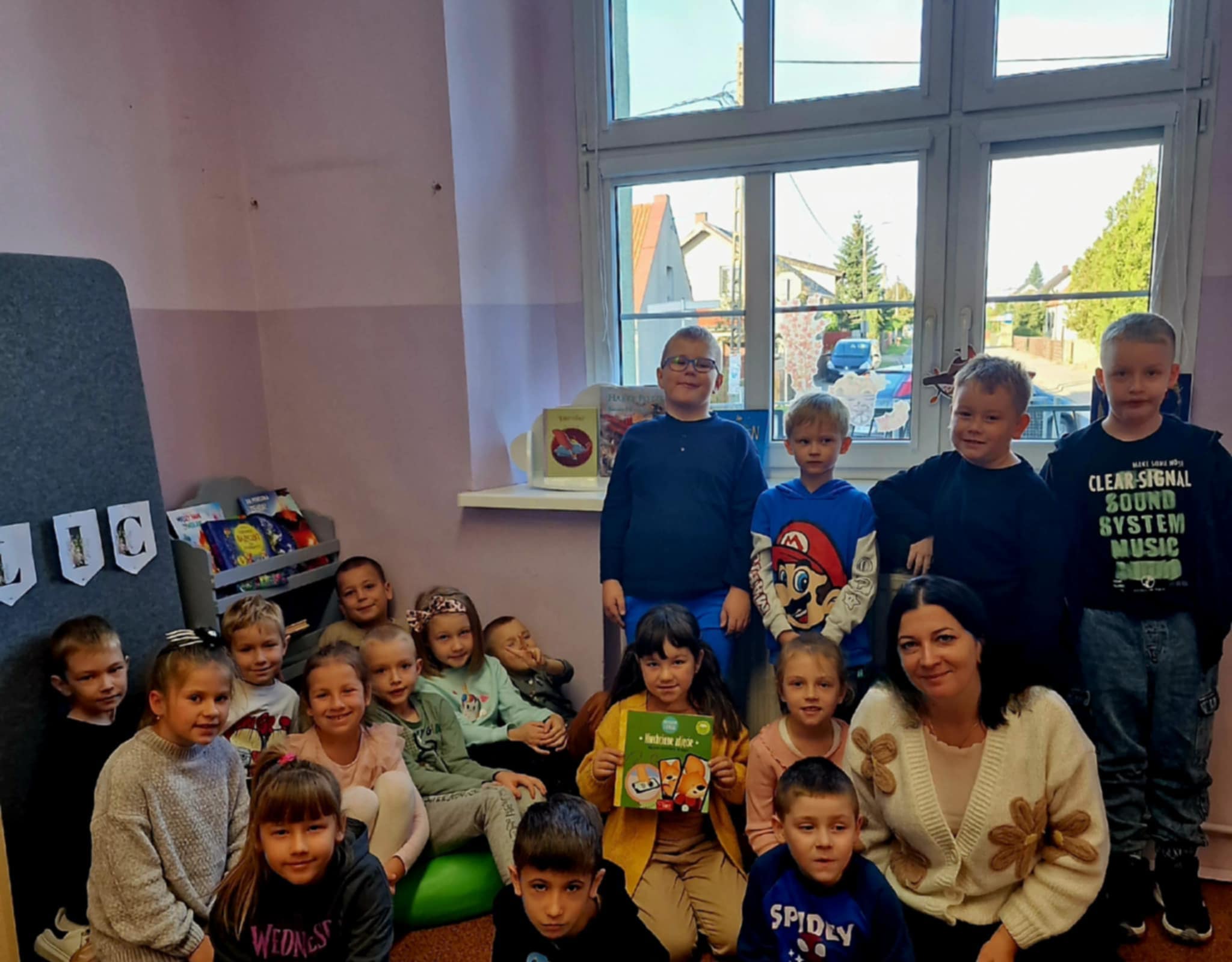 Klikaj z g�ow� - innowacja pedagogiczna: policjantka