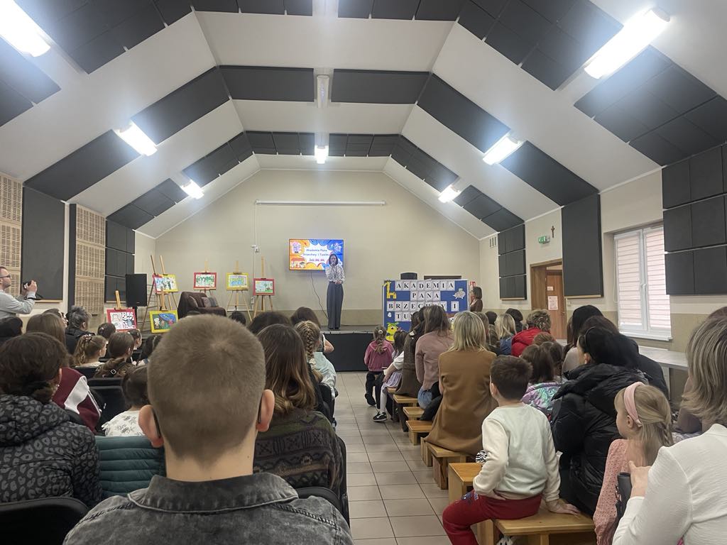 XVI Powiatowy Konkurs Plastyczny Akademia Pana Brzechwy i Tuwima