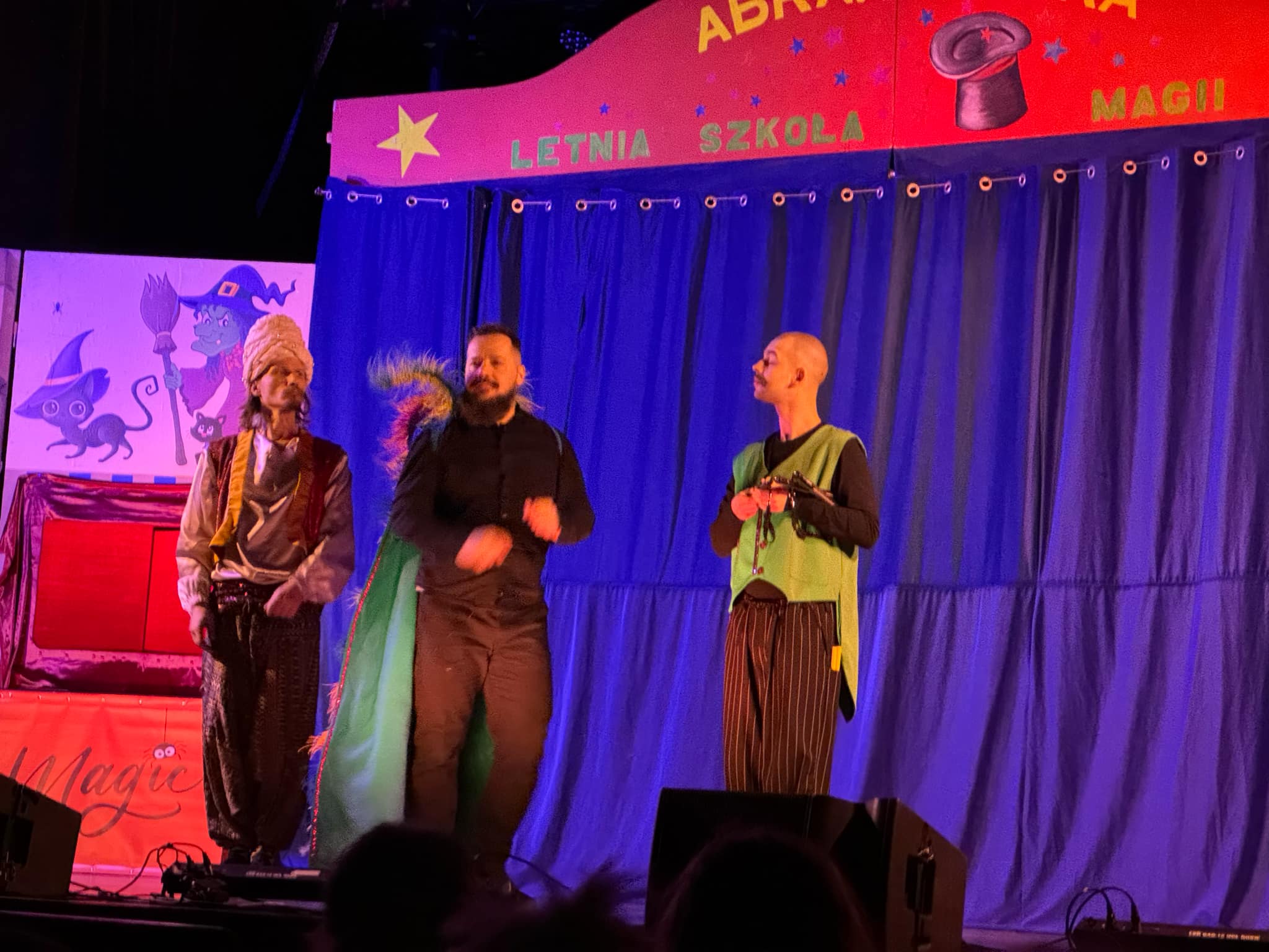 Spektakle teatralne w klasach I - III JOK stycze�, luty 2025