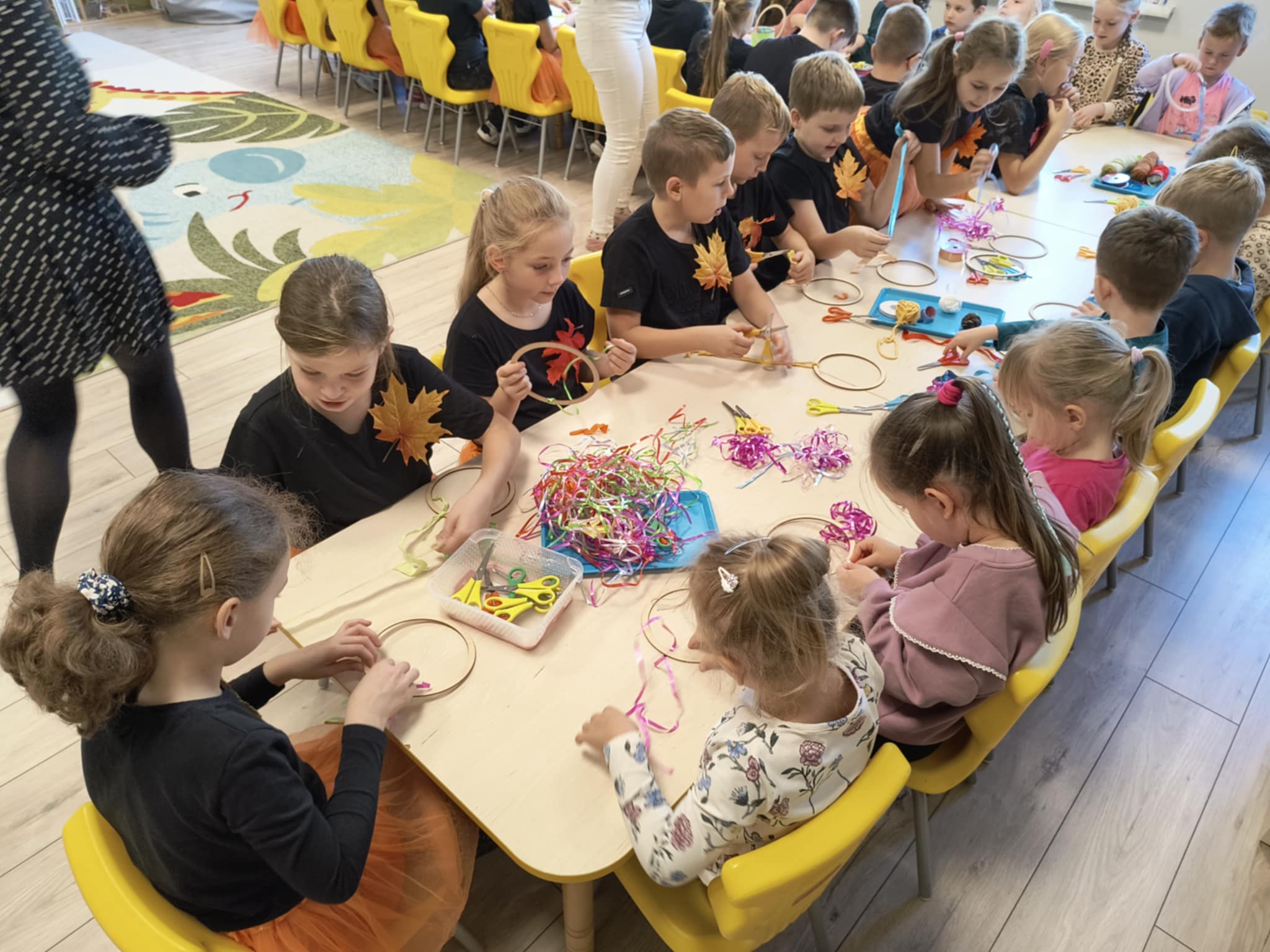 Jesienne spotkanie Przysz�a Jesie� do Przedszkola