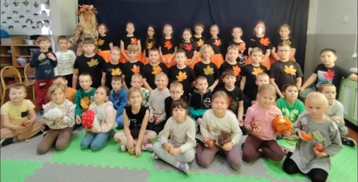 Jesienne spotkanie Przysz�a Jesie� do Przedszkola
