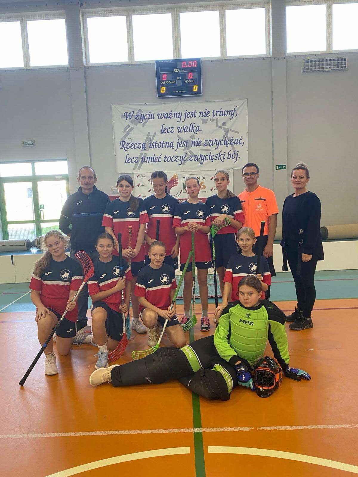 Mistrzostwa Powiatu Jaroci�skiego 2024 w unihokeja dziewcz�t kl 4-6