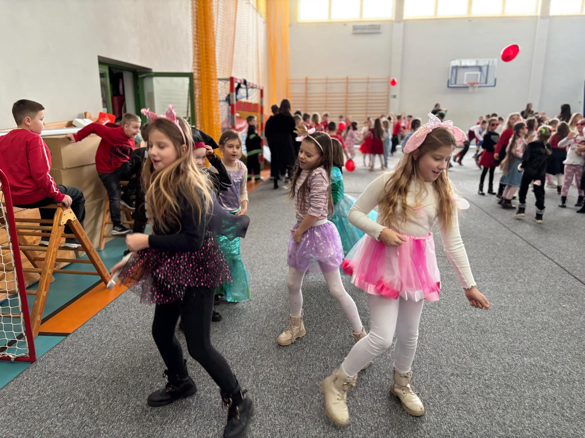 Walentynkowy Balik Karnawa�owy klas 1-3 2025