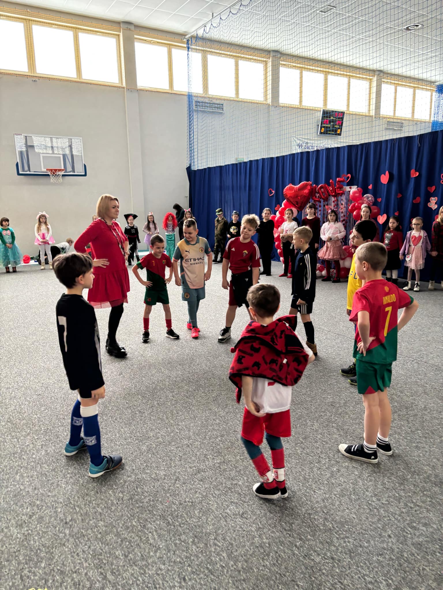 Walentynkowy Balik Karnawa�owy klas 1-3 2025