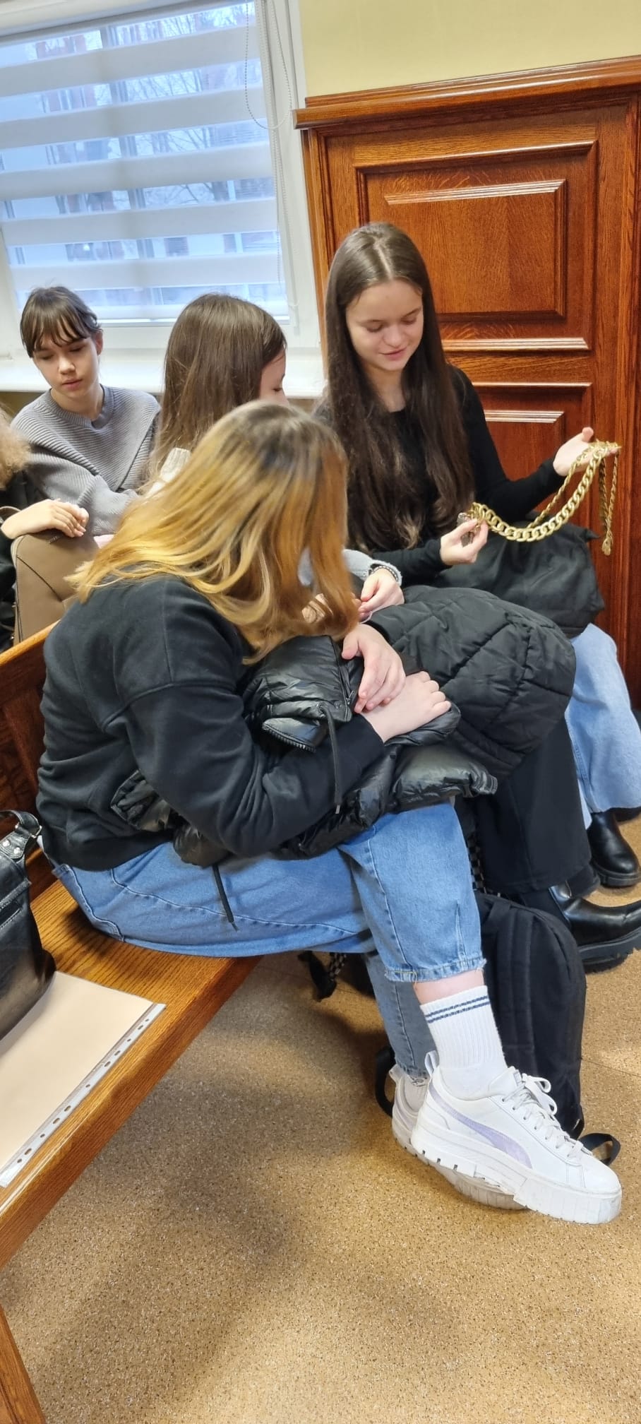 Uczniowie klasy 8b i 6b z wizyt� w S�dzie Rejonowym w Jarocinie