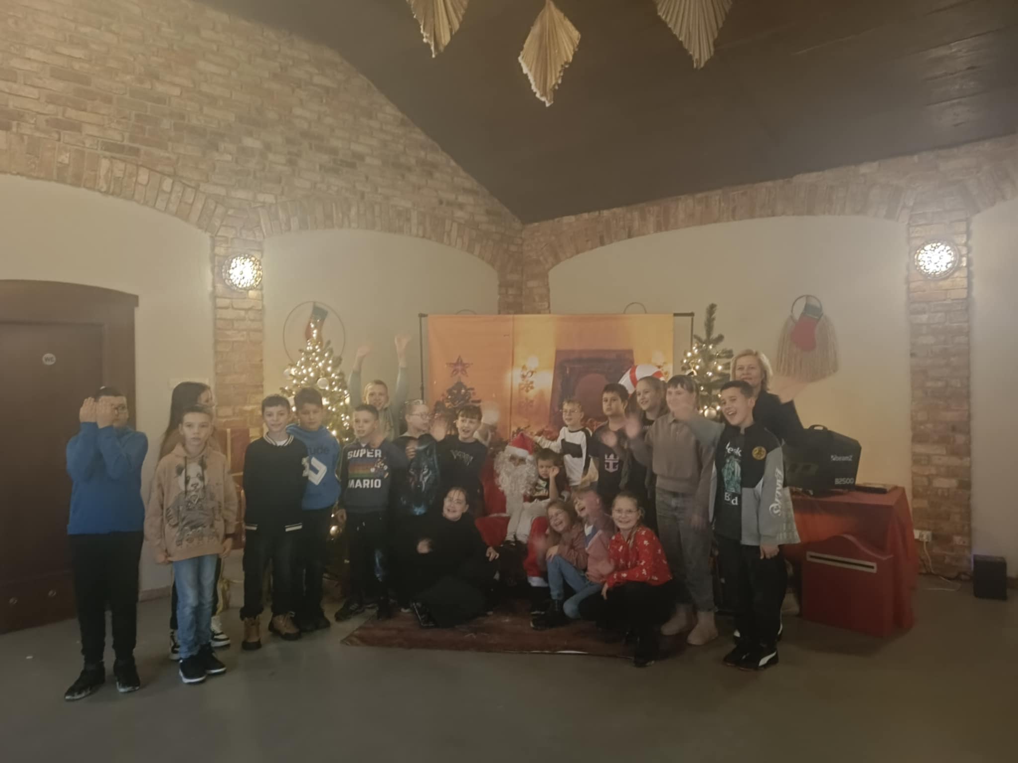 Wyciecka do Chatki �w. Miko�aja i Kraiy Elf�w 4a 4b