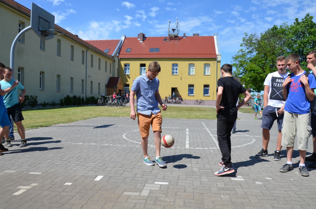 Program Aktywna przerwa - �onglowanie pi�k�