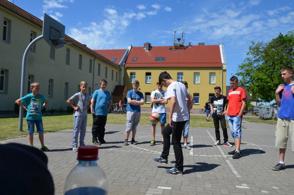 Program Aktywna przerwa - �onglowanie pi�k�