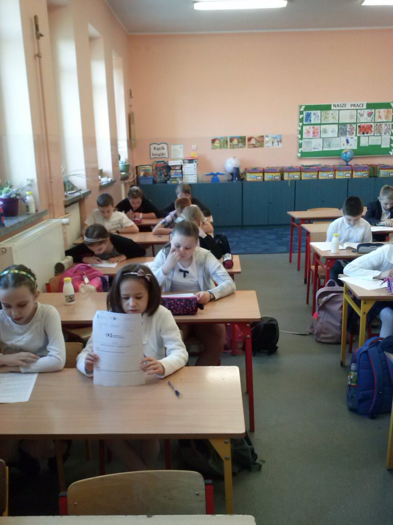 Badanie kompetencji trzecioklasist�w 2015