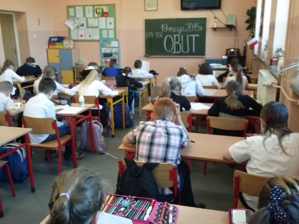 Badanie kompetencji trzecioklasist�w 2015