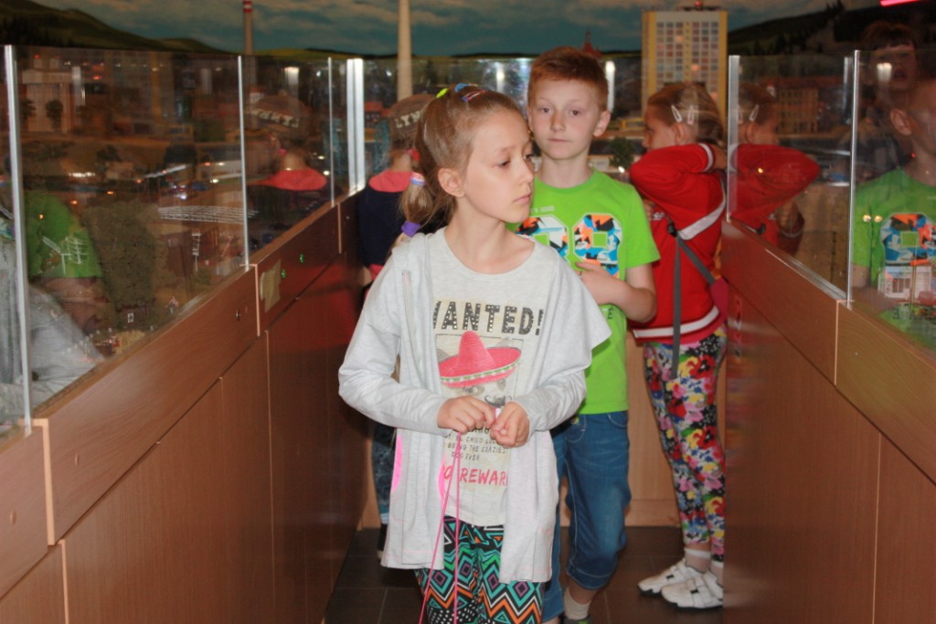Wycieczka uczni�w klasy II do Bor�wca i K�rnika