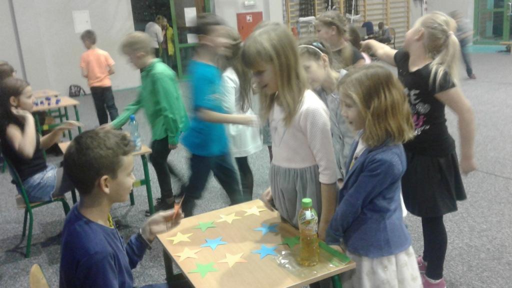 Andrzejki klas I - III szko�y podstawowej 2016