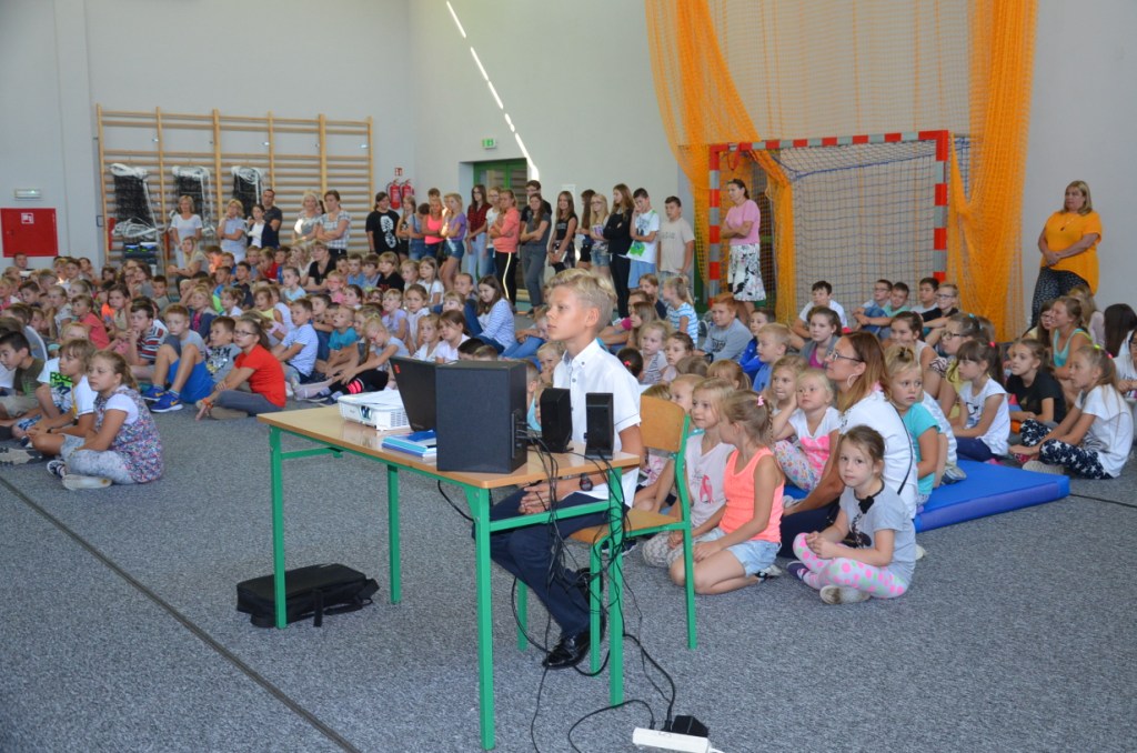 Apel po�wi�cony akcji Sprz�tanie �wiata 2016