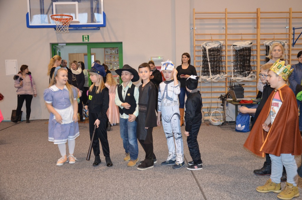 Balik karnawa�owy dla uczni�w klas 0 - III