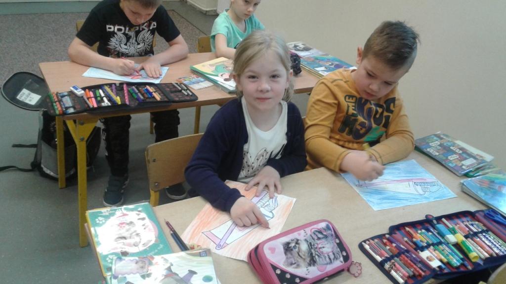 Kolejna akcja Czytanie na dywanie w klasie pierwszej