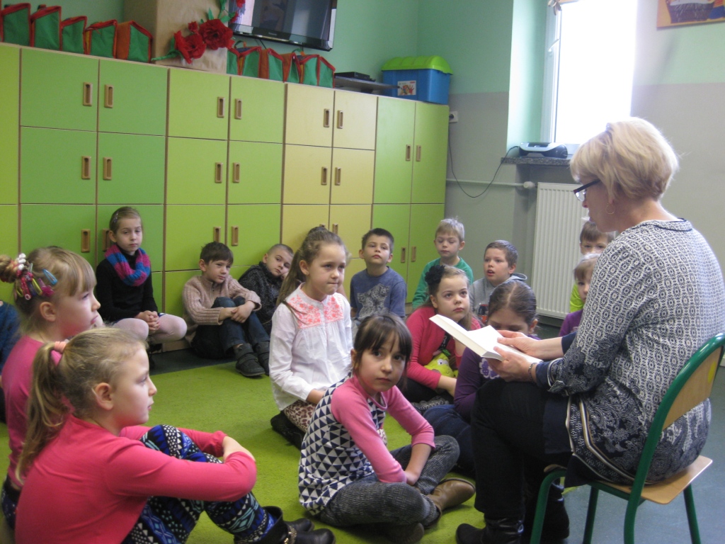 Czytanie na dywanie - klasa IIa