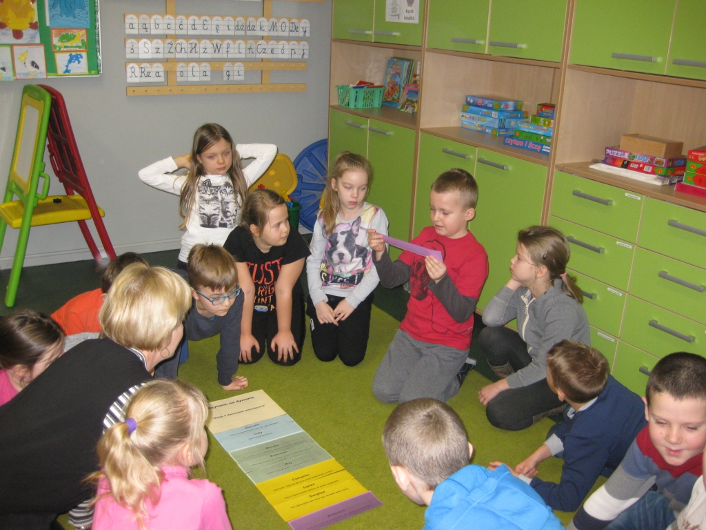 Czytanie na dywanie - klasa IIb