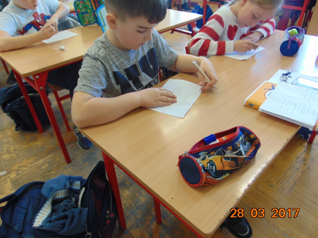 Kolejna akcja Czytanie na dywanie w klasach trzecich
