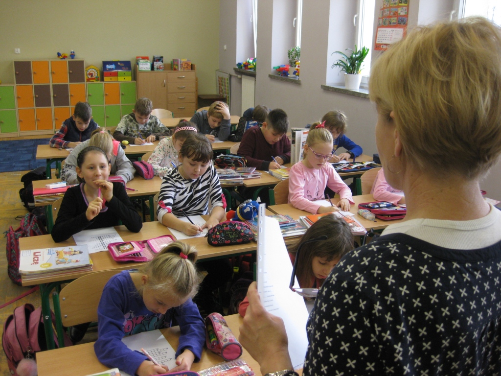 Czytanie na dywanie - klasa 3b