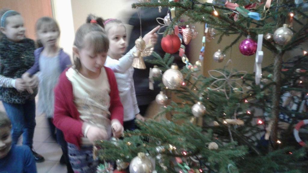 Dekorowanie choinki 2016