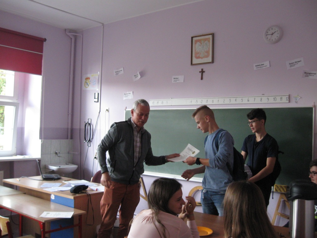 Mi�dzyszkolny konkurs j�zyka angielskiego z wiedzy o kraju pe�ni�cym prezydencj�
Rady Unii Europejskiej w danym roku 2016