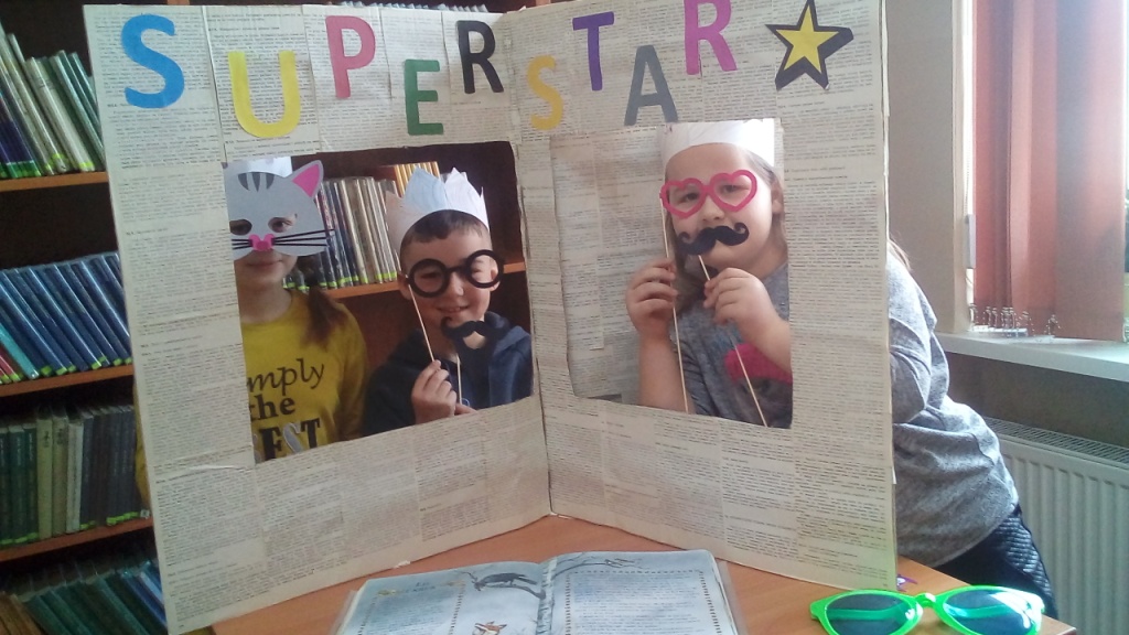 Udzia� uczni�w klasy IIb szko�y podstawowej w lekcji bibliotecznej