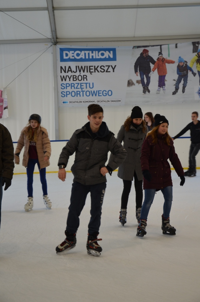 Wycieczka na lodowisko Ligawa oraz do kina Cinema City Kinepolis do Poznania