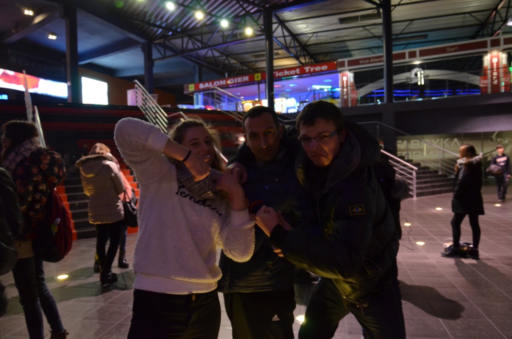 Wycieczka na lodowisko Ligawa oraz do kina Cinema City Kinepolis do Poznania