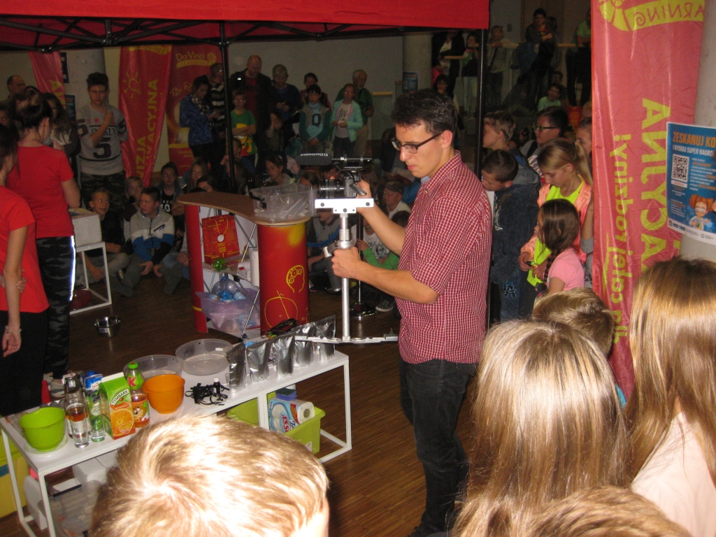 Noc Naukowc�w 2016