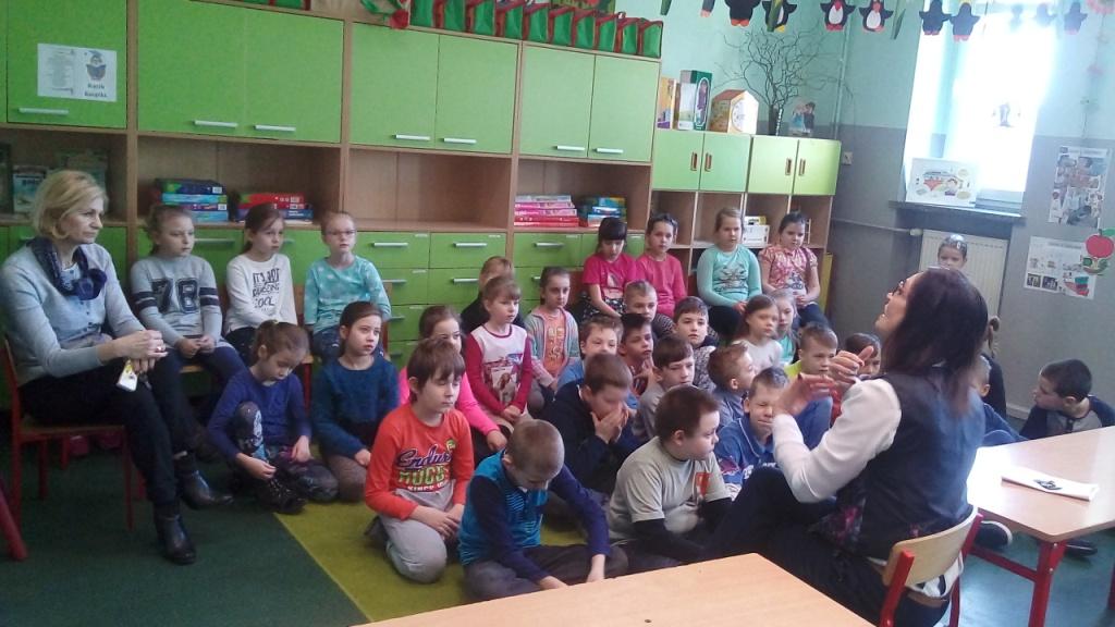 Pogadanka dla uczni�w klas II szko�y podstawowej z Pani� piel�gniark� na temat: Znaczenie sk�ry dla zdrowia