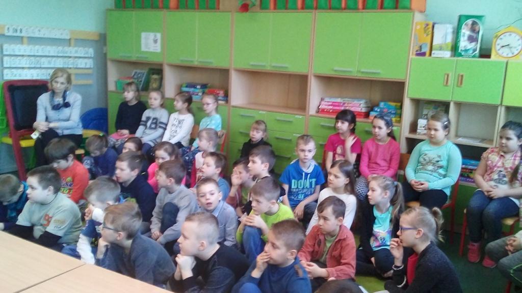 Pogadanka dla uczni�w klas II szko�y podstawowej z Pani� piel�gniark� na temat: Znaczenie sk�ry dla zdrowia