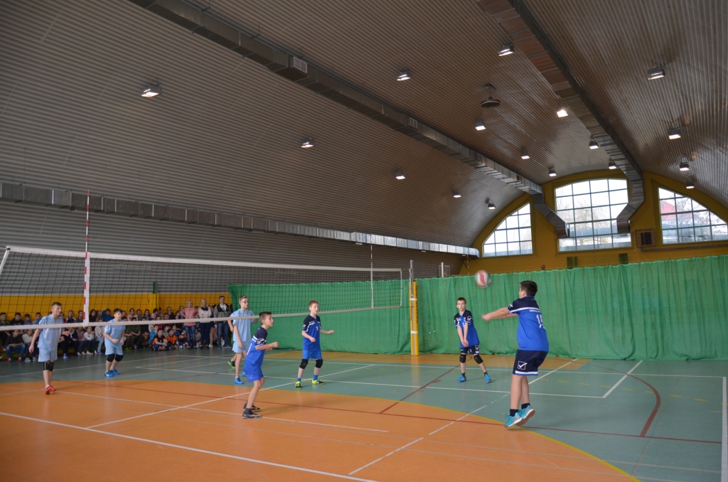Mistrzostwa Powiatu Jaroci�skiego w Pi�ce Siatkowej Dziewcz�t i Ch�opc�w Szk� Podstawowych 2017