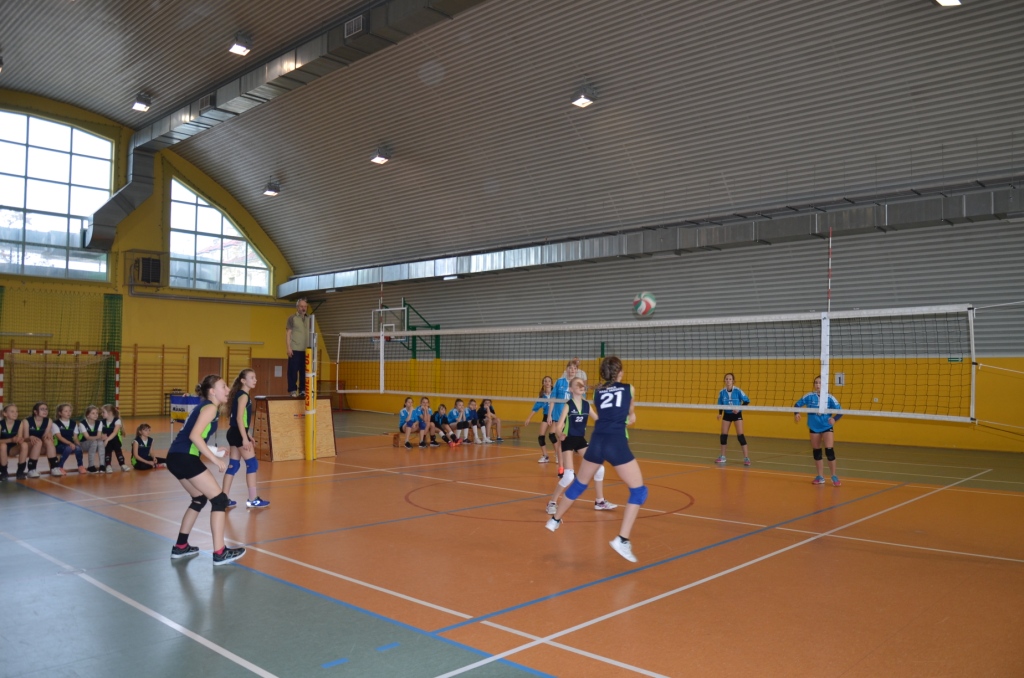 Mistrzostwa Powiatu Jaroci�skiego w Pi�ce Siatkowej Dziewcz�t i Ch�opc�w Szk� Podstawowych 2017