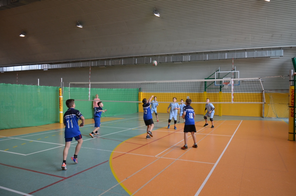Mistrzostwa Powiatu Jaroci�skiego w Pi�ce Siatkowej Dziewcz�t i Ch�opc�w Szk� Podstawowych 2017
