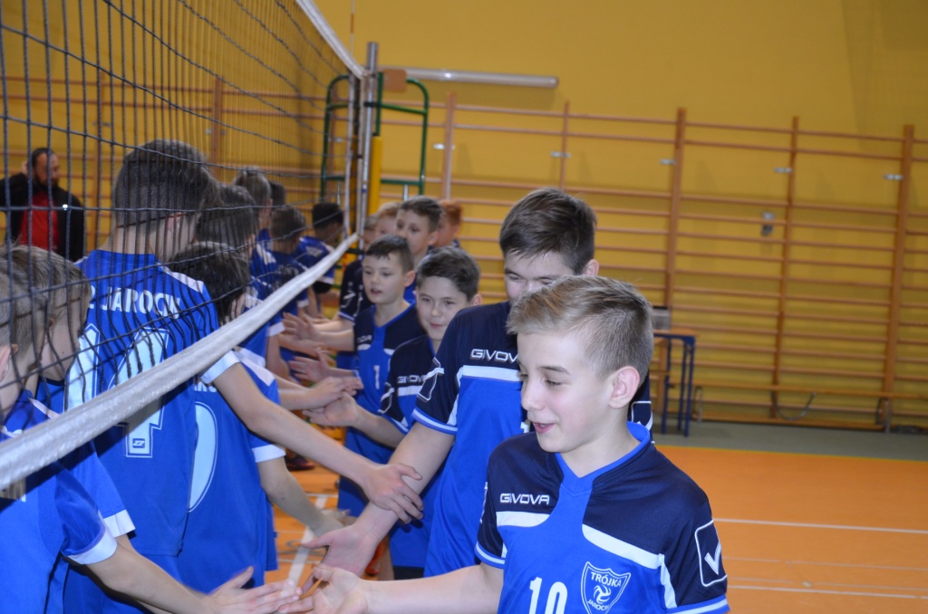 Mistrzostwa Powiatu Jaroci�skiego w Pi�ce Siatkowej Dziewcz�t i Ch�opc�w Szk� Podstawowych 2017