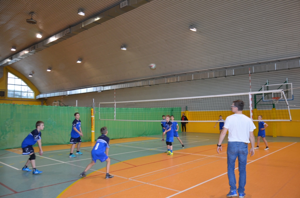 Mistrzostwa Powiatu Jaroci�skiego w Pi�ce Siatkowej Dziewcz�t i Ch�opc�w Szk� Podstawowych 2017