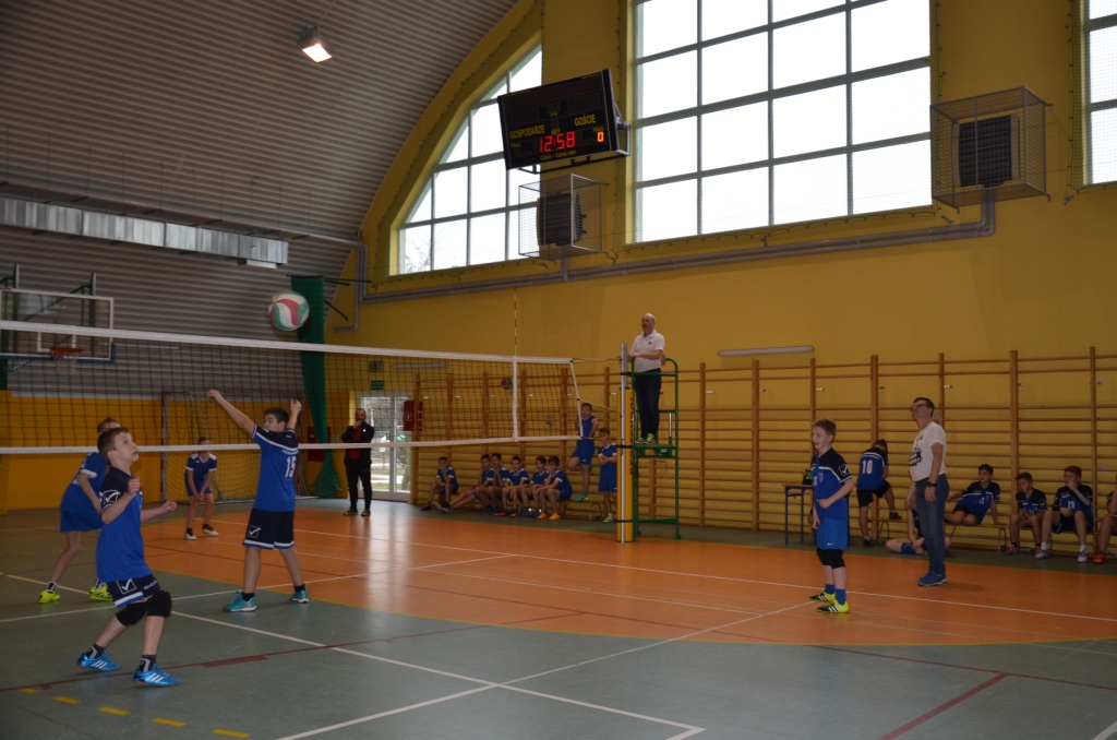 Mistrzostwa Powiatu Jaroci�skiego w Pi�ce Siatkowej Dziewcz�t i Ch�opc�w Szk� Podstawowych 2017