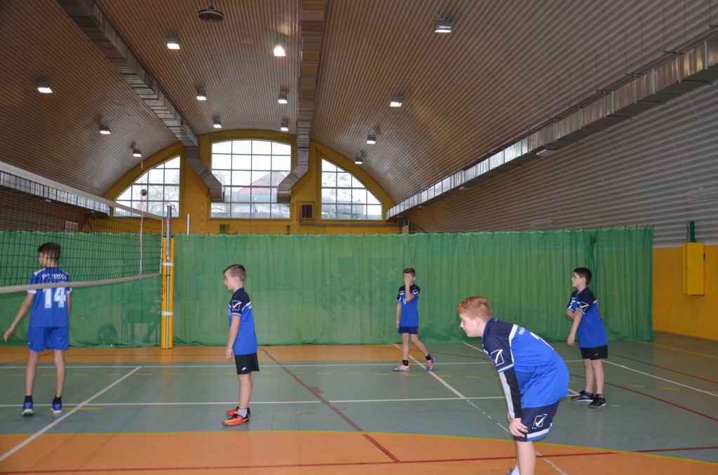 Mistrzostwa Powiatu Jaroci�skiego w Pi�ce Siatkowej Dziewcz�t i Ch�opc�w Szk� Podstawowych 2017