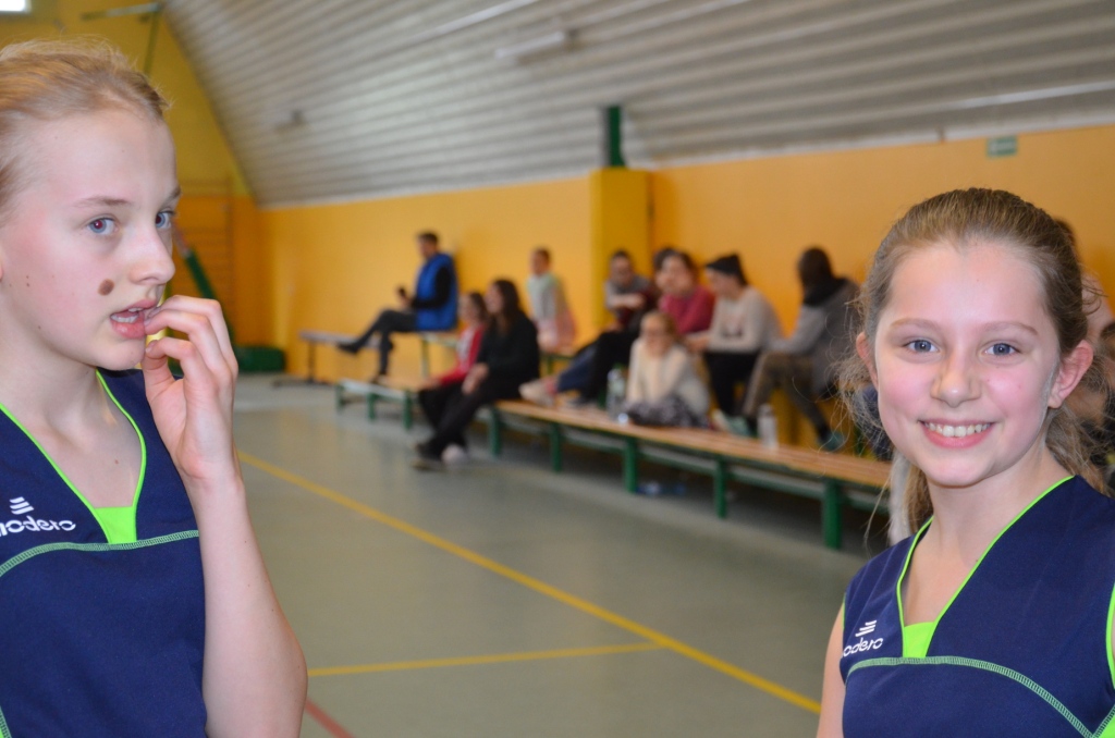 Mistrzostwa Powiatu Jaroci�skiego w Pi�ce Siatkowej Dziewcz�t i Ch�opc�w Szk� Podstawowych 2017