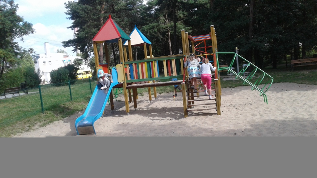 Wycieczka uczni�w klasy pierwszej do Parku