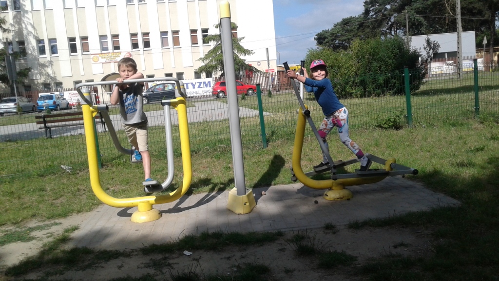 Wycieczka uczni�w klasy pierwszej do Parku