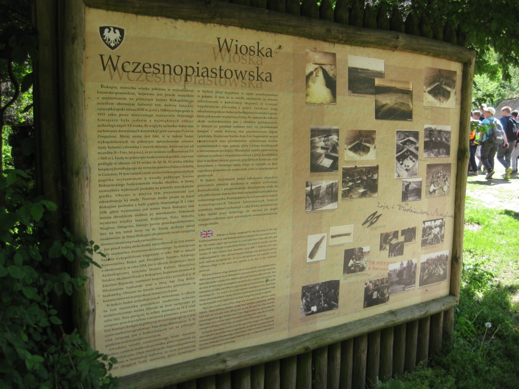 Wycieczka uczni�w klasy IV Szlakiem Piastowskim