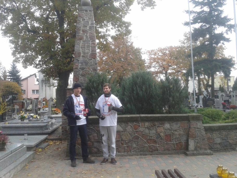 Zbi�rka na renowacj� mogi� powsta�c�w wielkopolskich 2016