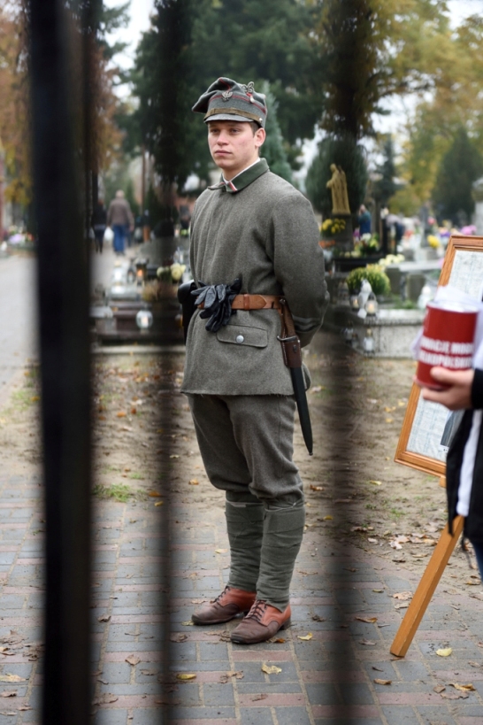 Zbi�rka na renowacj� mogi� powsta�c�w wielkopolskich Bartczak 2016