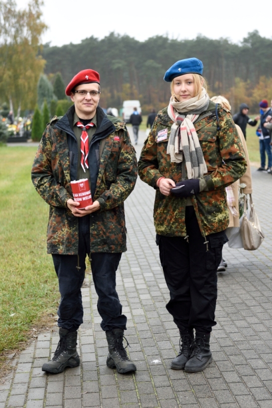 Zbi�rka na renowacj� mogi� powsta�c�w wielkopolskich Bartczak 2016