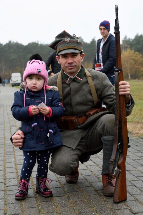 Zbi�rka na renowacj� mogi� powsta�c�w wielkopolskich Bartczak 2016