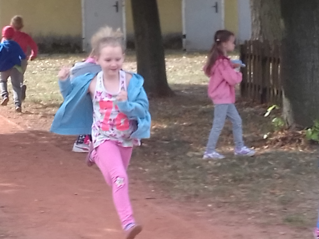 Zaj�cia ruchowe w klasie zero